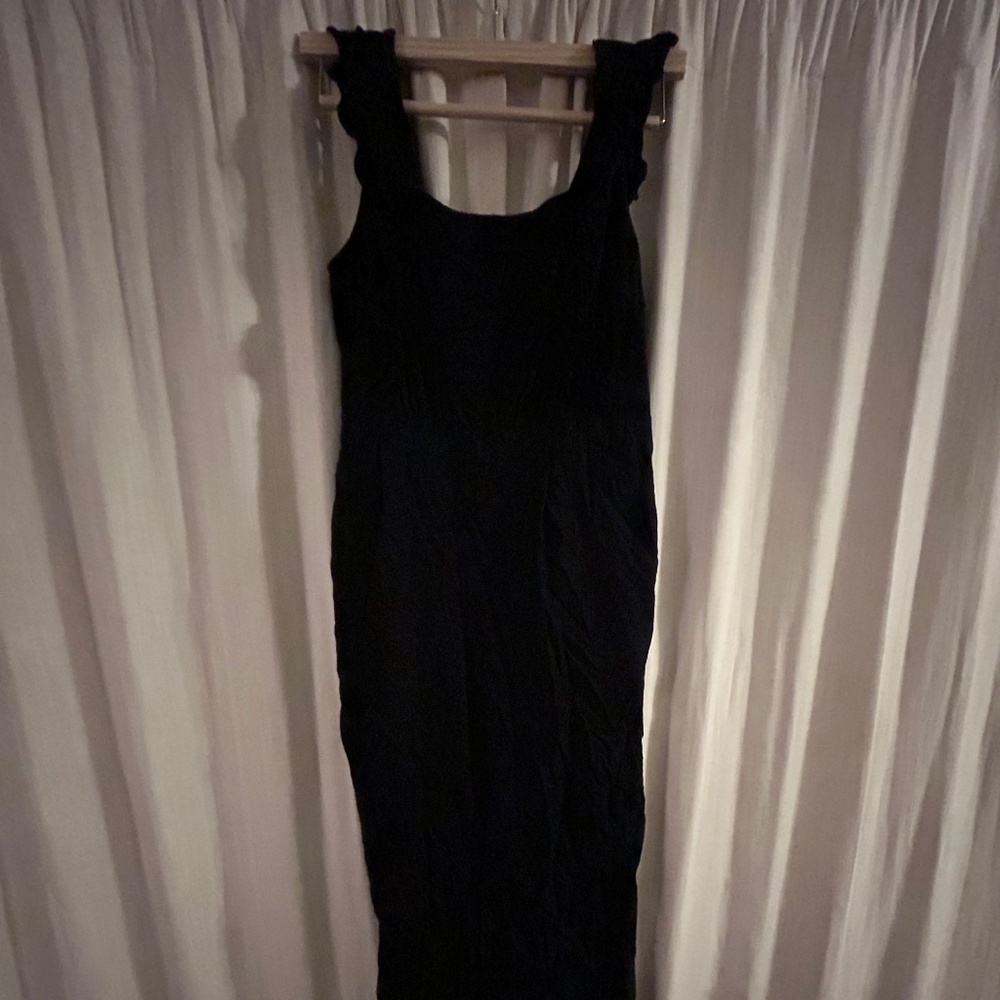 Black linen backless jumpsuit